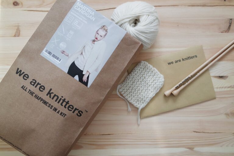 We Are Knitters – Martina Cardigan