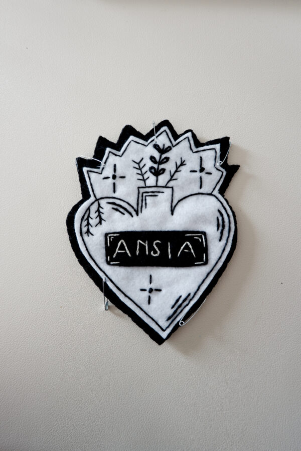 Toppa Cuore Sacro Ansia - immagine 3
