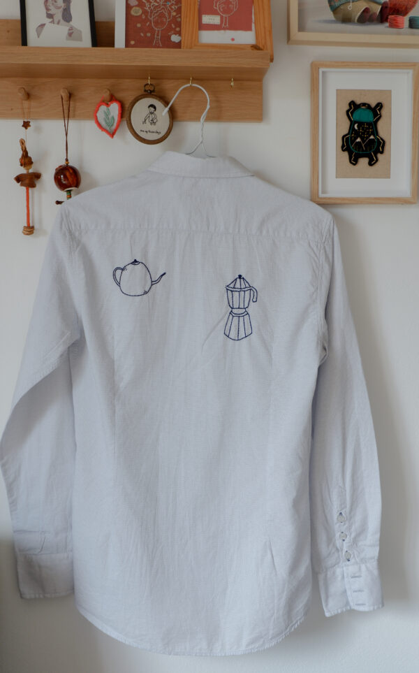 Camicia colazione bianca e azzurra - immagine 2